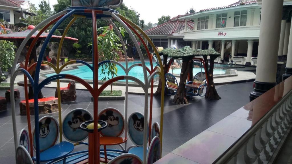 Delaga Biru Convention Hotel Bogor Extérieur photo